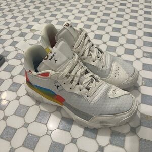 Authentic Men’s Jordan Delta 2